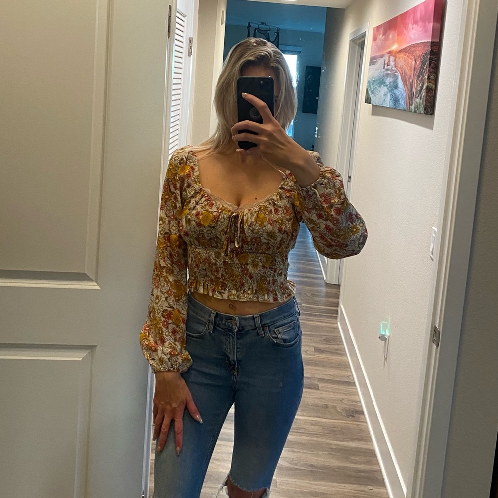 Long sleeve top